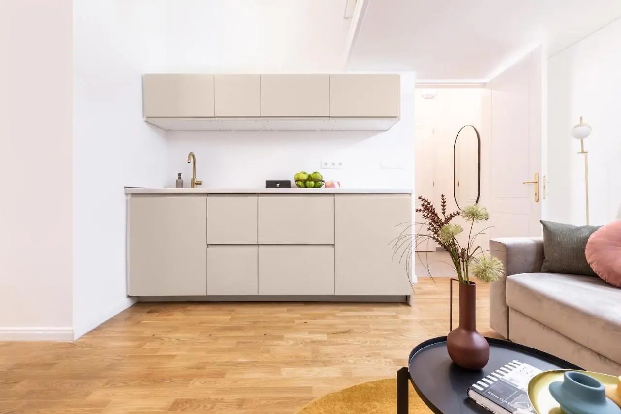 Turnkey I Angelo Roma Apartments Prague